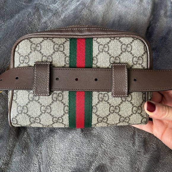Authentic Gucci belt bag - Picture 6 of 9